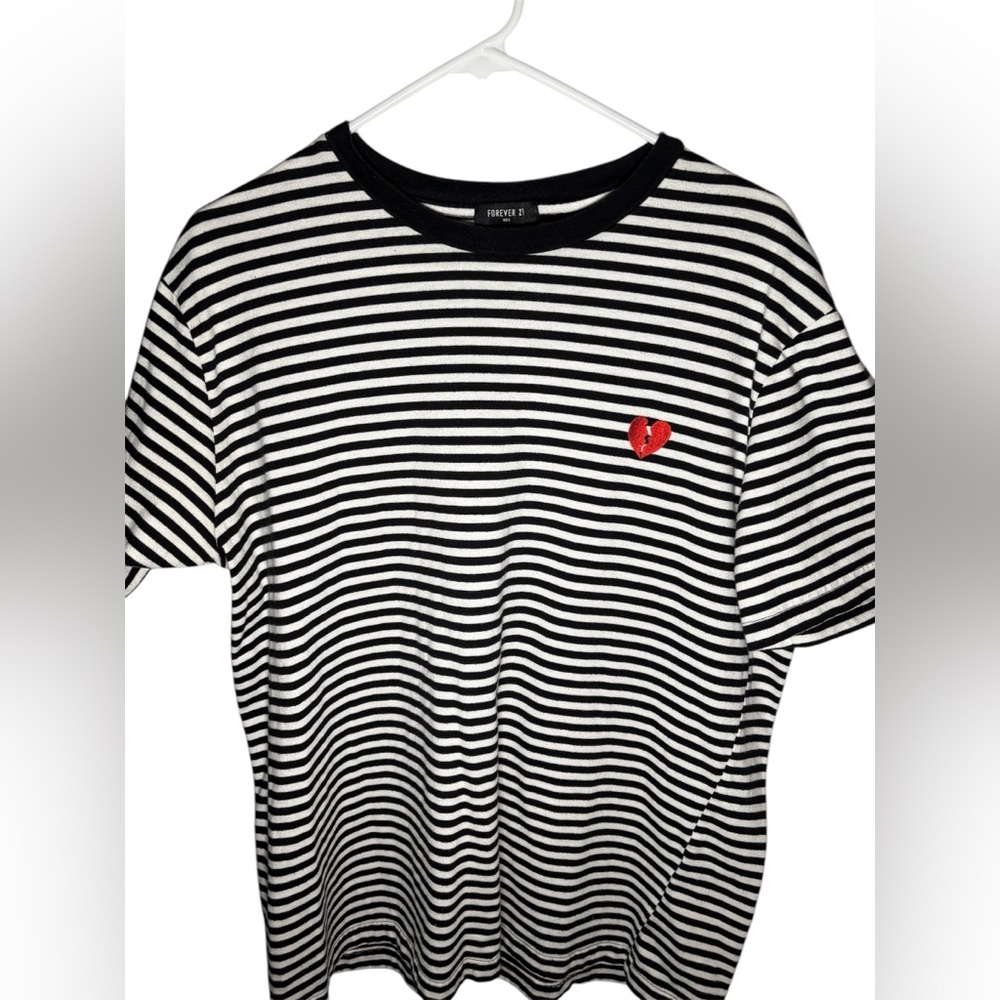 Forever 21 “HeartBreak” stripped T shirt